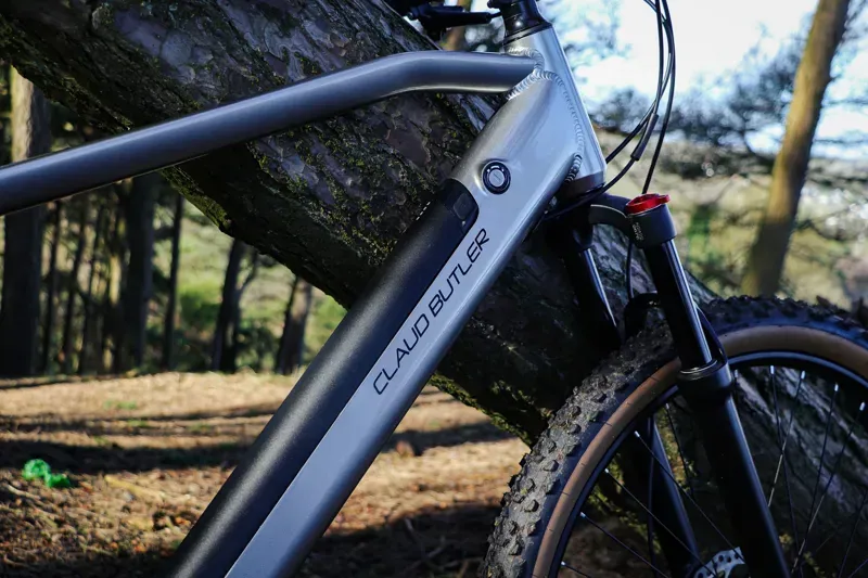 Claud Butler Ridge 2.0 eMountain Bike in Titanium Grey-4