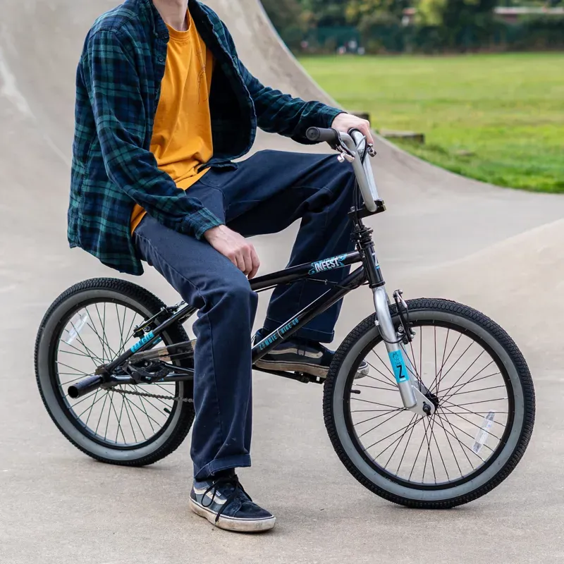 Zombie Infest 20 Inch BMX in Black-3