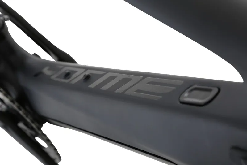 2020 Forme Thorpe E Road E- Bike in Black-5