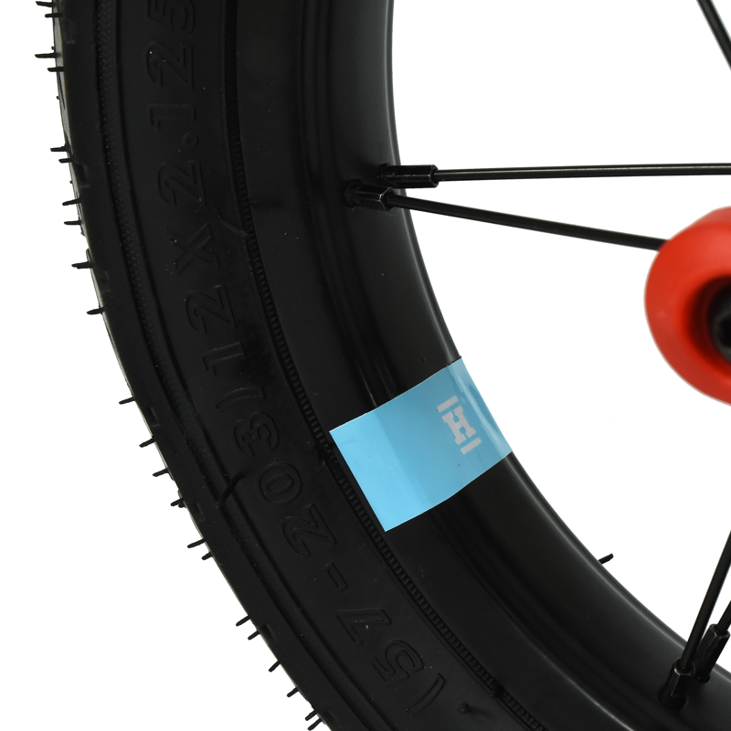 Hoy Weee! 12in Balance Bike in Red-3