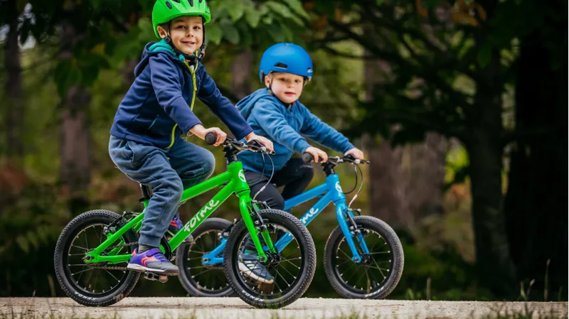 Forme Cubley 14 Inch Wheel Kids Bike in  Purple-1