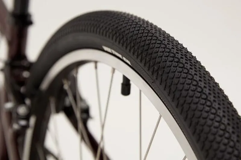 Ridgeback Dimension 24 Kids Bike in Plum-7